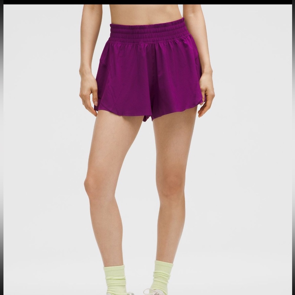 Lululemon shake it out short NWT